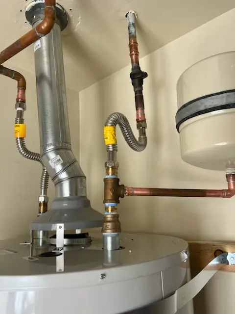 Water heater installation and plumbing repair in Lakewood